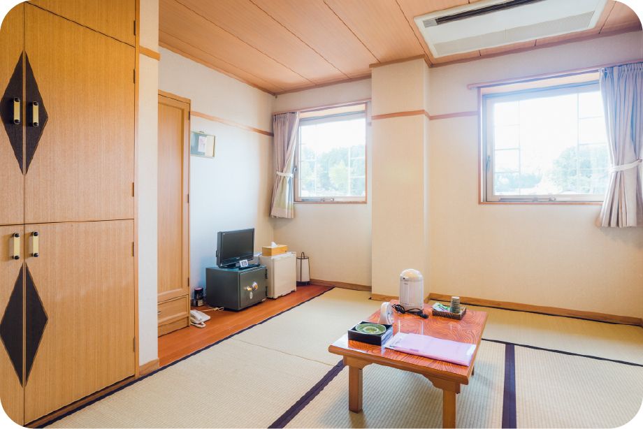 和室（6畳 3名様まで）（3室）